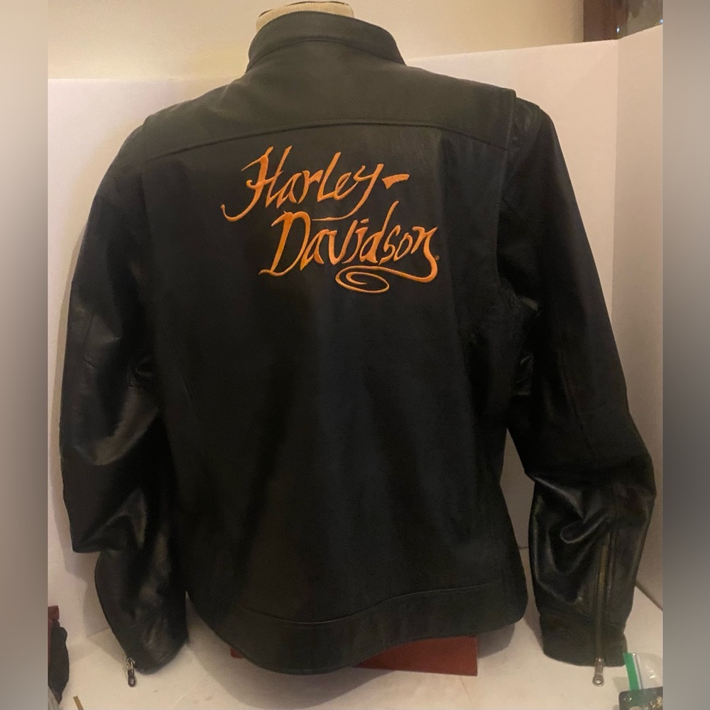 Harley Davidson Ladies 2XL Leather Jacket